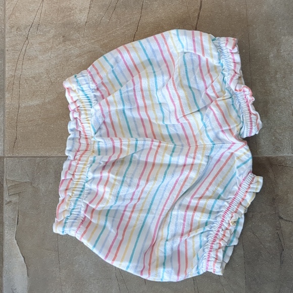 Baby Gap shorts 6-12 month - Picture 3 of 3